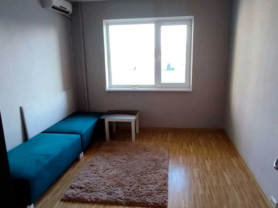 Apartment. Kharkiv Avenue, Kyiv