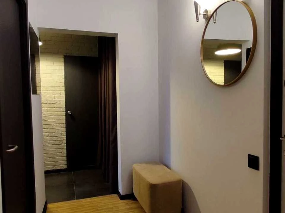 Apartment. Kharkiv Avenue, Kyiv