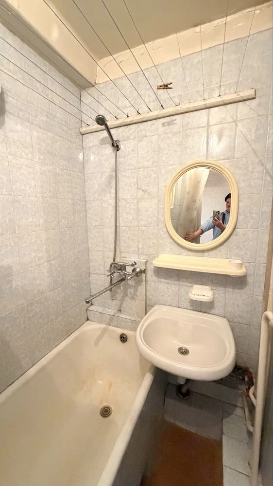Продажа 4-комнатной квартиры, ул. Якуба Коласа 17, Борщаговка
