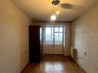 Квартира. Київ, Салютна вул.