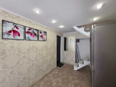 Продається 1-кімнатна квартира 27 м² в центрі