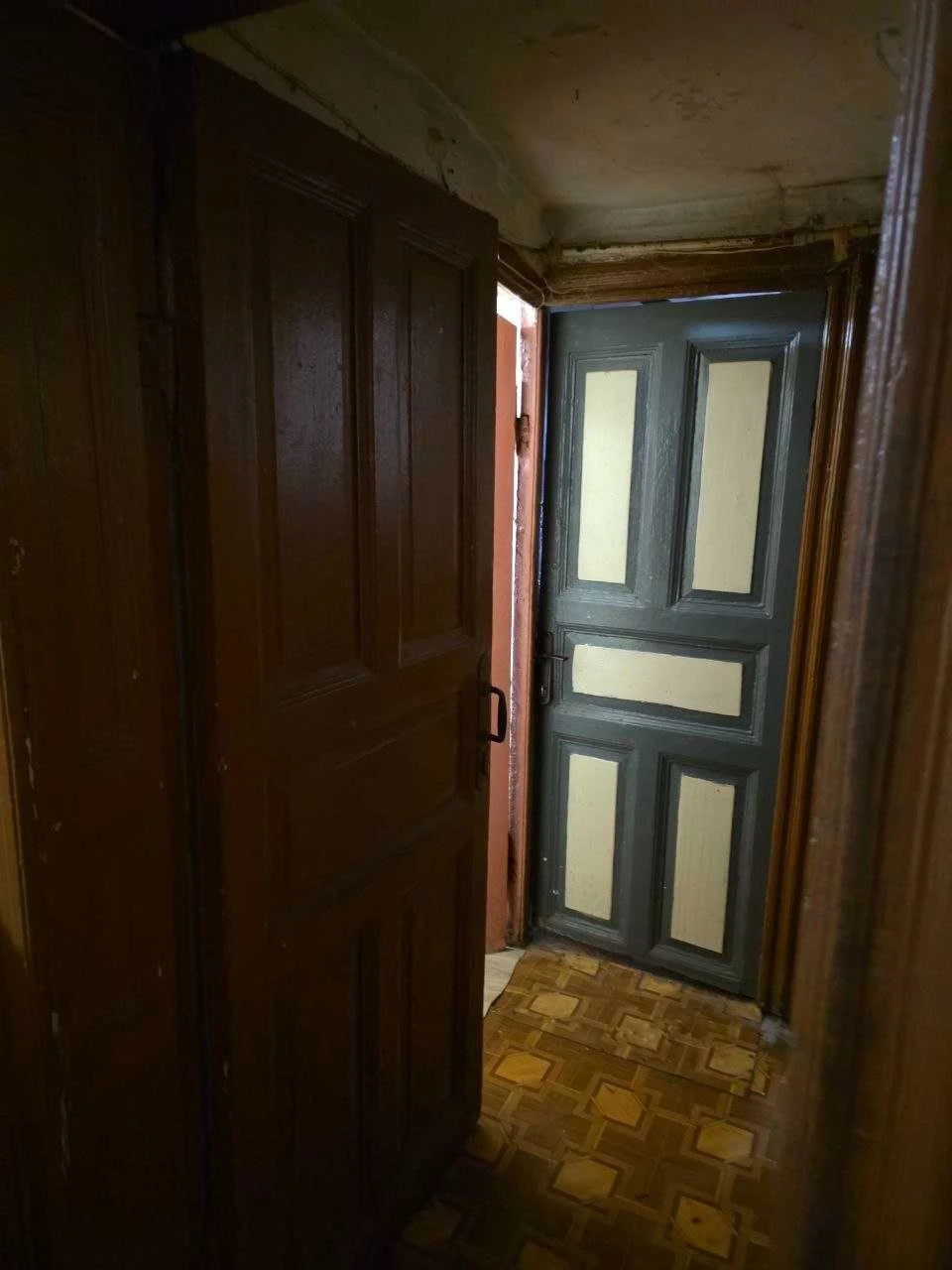 Продається 1-кімнатна квартира 27 м² в центрі