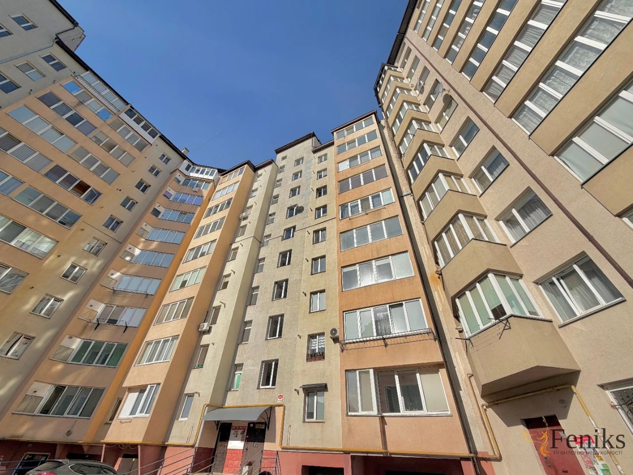Двокімнатна квартира поблизу обласної лікарні!