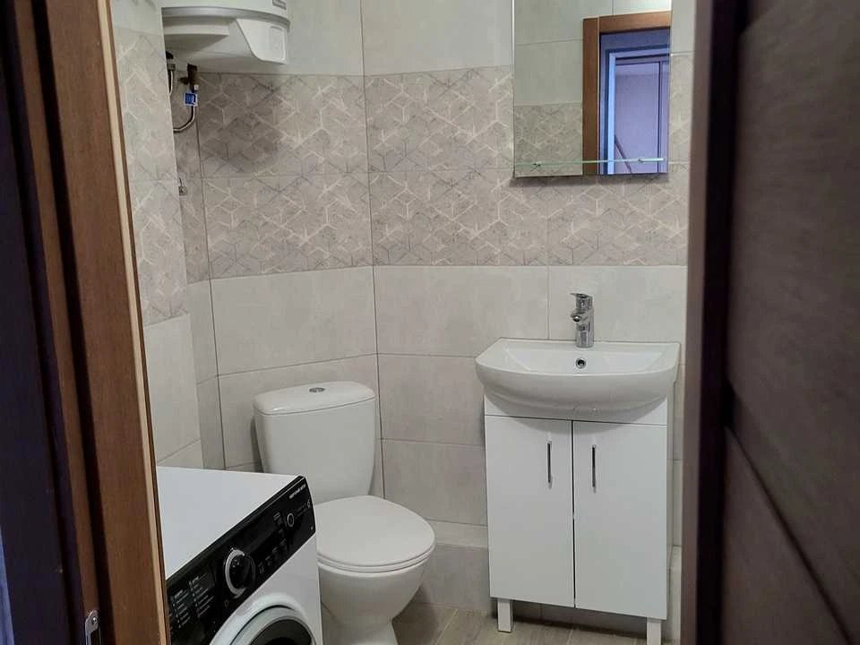 Квартира. Київ, Коноплянська вулиця