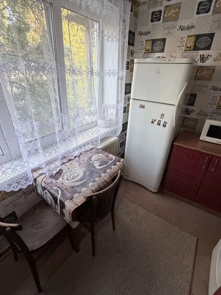 For Sale: Separate Two-Room Apartment, 47 sq m, Gasified House.