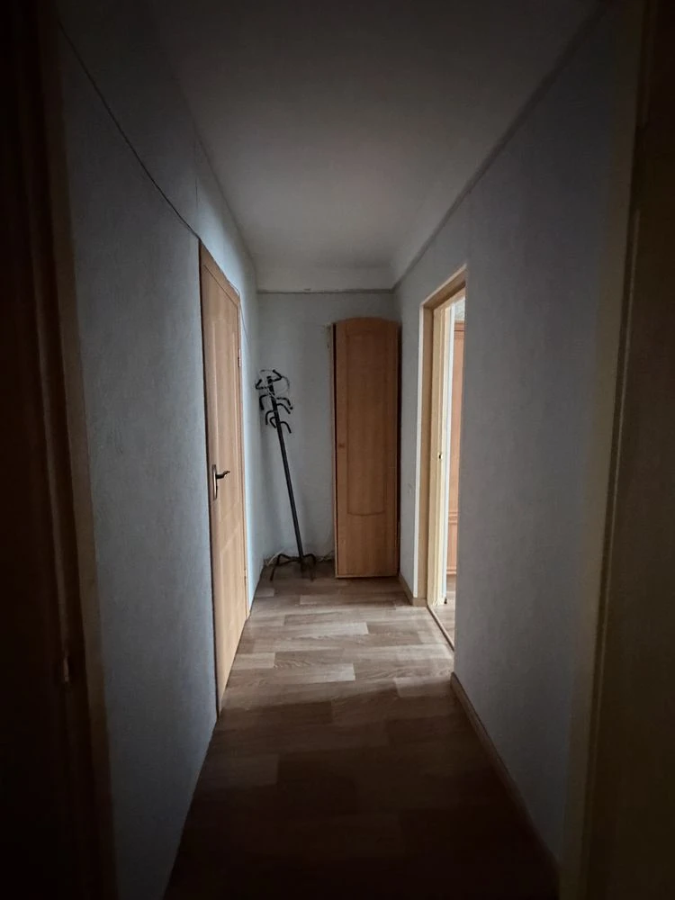 For Sale: Separate Two-Room Apartment, 47 sq m, Gasified House.
