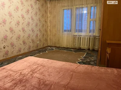 Довгострокова Оренда Квартири в Троєщинці