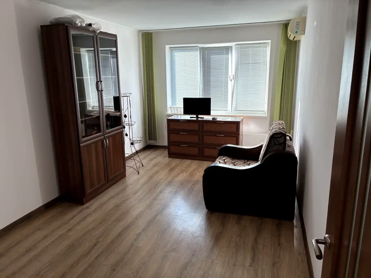 Продаж квартири 1-кімн. 36 м² 13/16 пов.