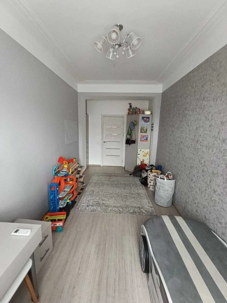 Pechersk. Ioann Pavla II Street 19. Apartment with renovation 54 sq m