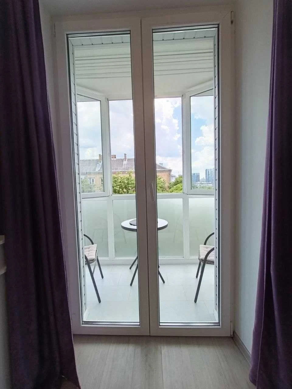 Pechersk. Ioann Pavla II Street 19. Apartment with renovation 54 sq m