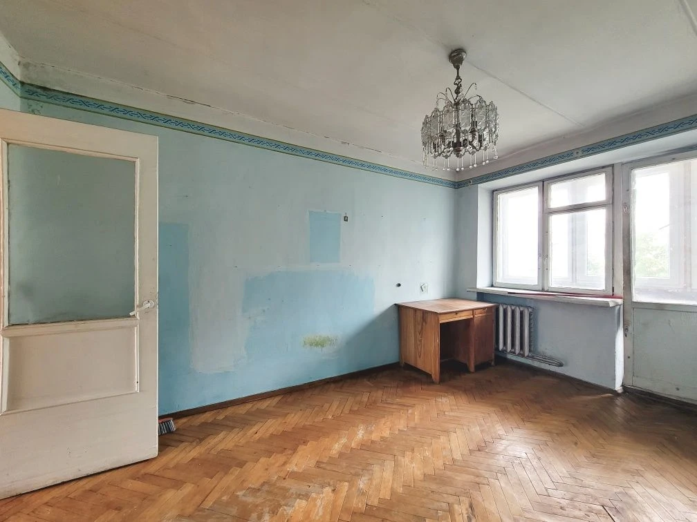 2-room apartment 47 m², Trade Street, separate rooms