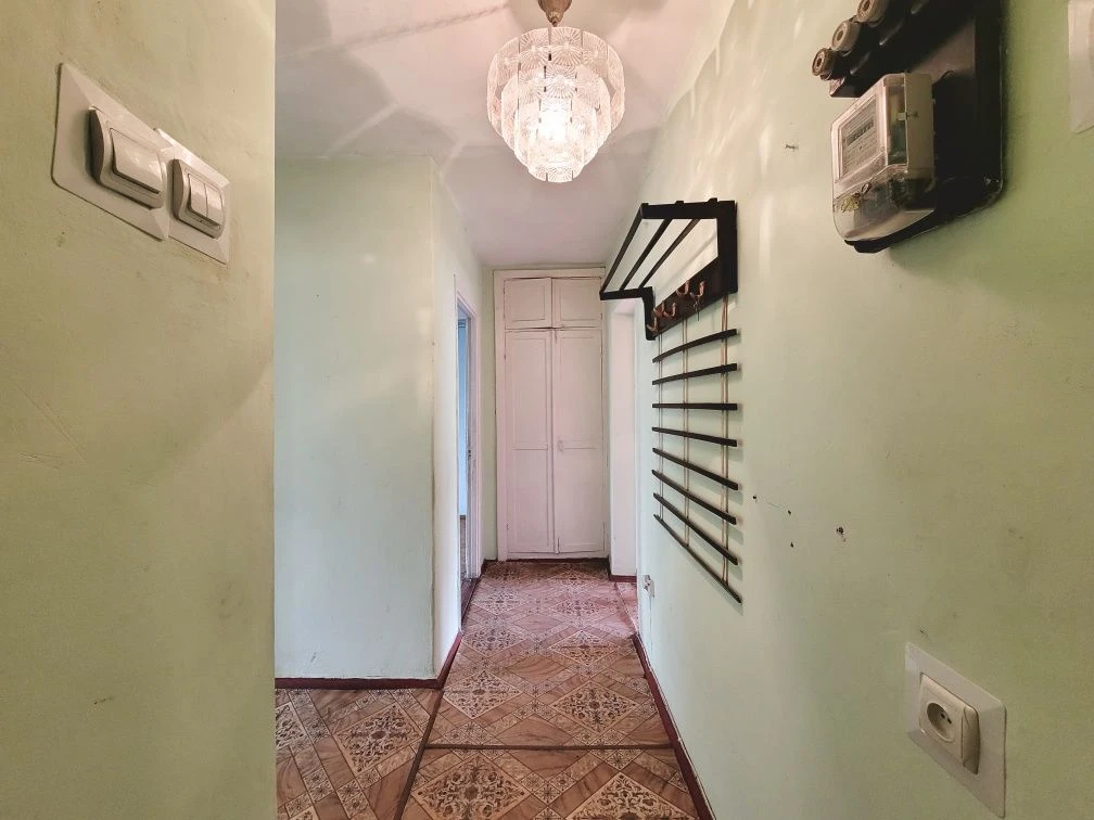 2-room apartment 47 m², Trade Street, separate rooms