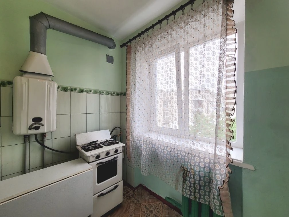 2-room apartment 47 m², Trade Street, separate rooms