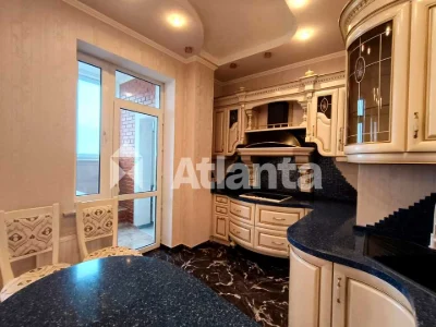 Apartment. Odessa, Bazarna st.