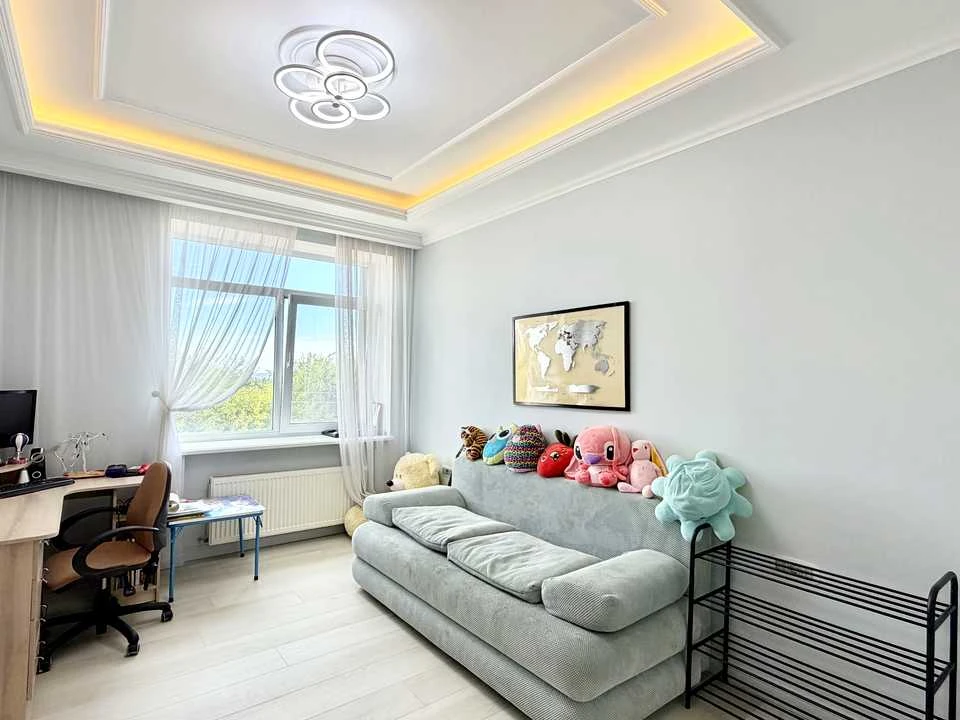 Apartment. Zaporizhzhia, Rozvagi Street