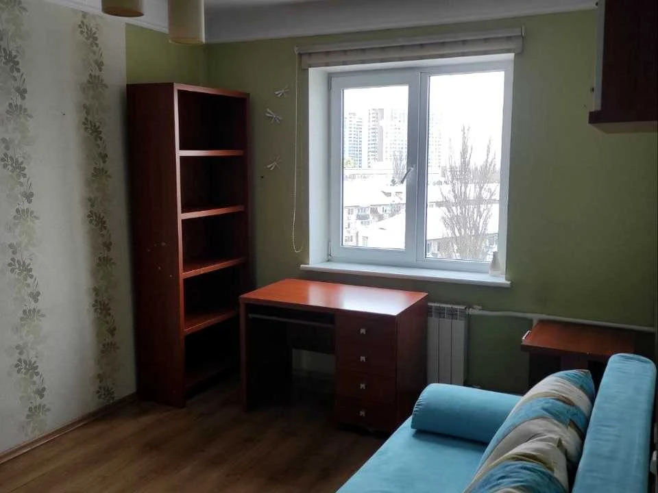 Квартира. Київ, вулиця Парково-Сирецька, 21