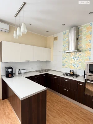 Long-Term Rental House Village Troyeshchyna