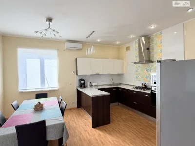 Long-Term Rental House Village Troyeshchyna