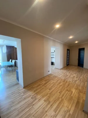Продажа трехкомнатной квартиры 115 кв.м. на ул. Шевченко