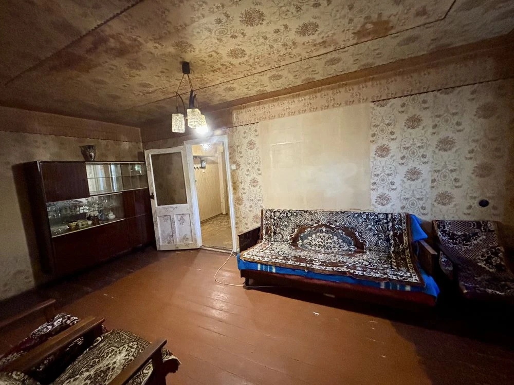 For Sale: 3-bedroom apartment in YUTZ