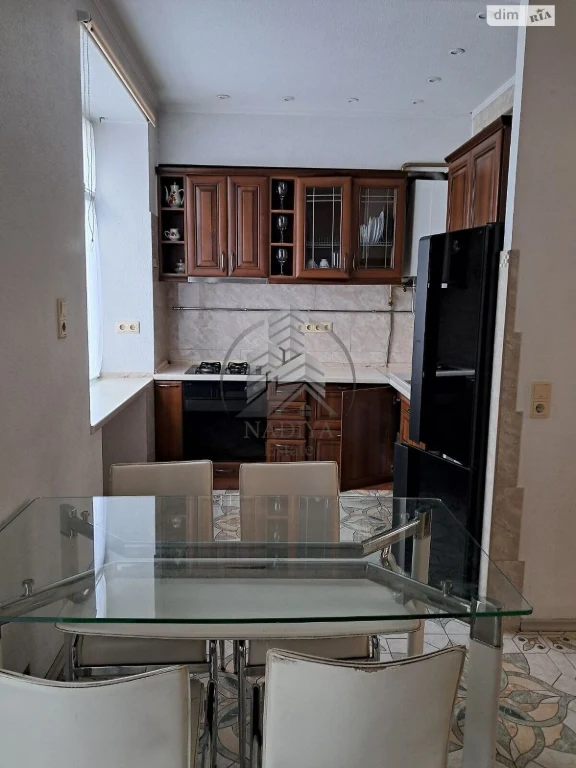 Довгострокова оренда Квартири, Привокзальна