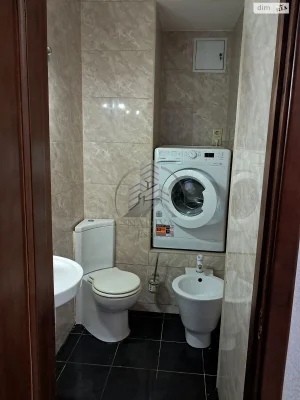 Довгострокова оренда Квартири, Привокзальна