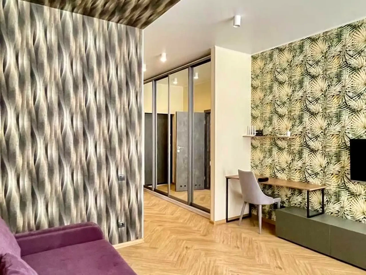 Rent 1-room apartment 37 sq m on Pecersky