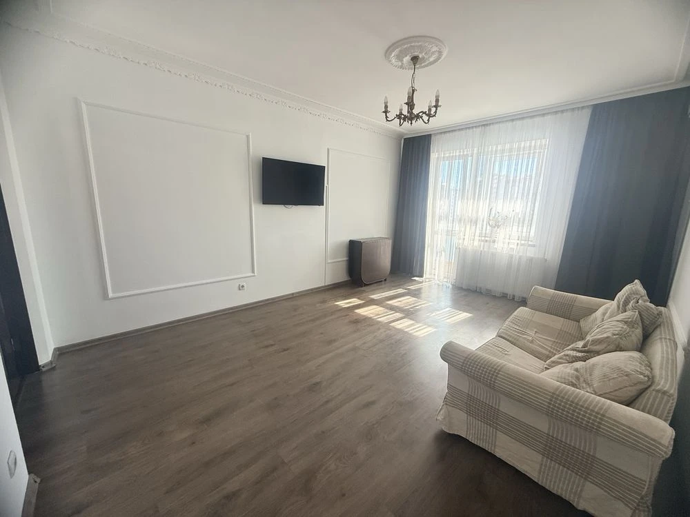 For Sale: 2-bedroom apartment with furniture and appliances, Cielevi Street