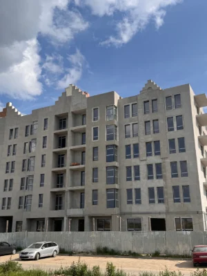 Sale of a 2-bedroom apartment on Happy Street