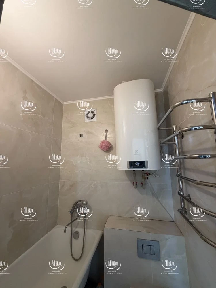One-bedroom new houses, metro, Park Yuryeva, new renovation!