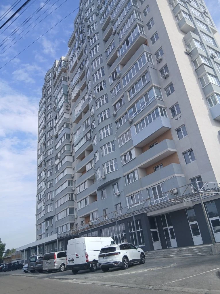 2-room apartment with new renovation in a new building! Center, closed courtyard,