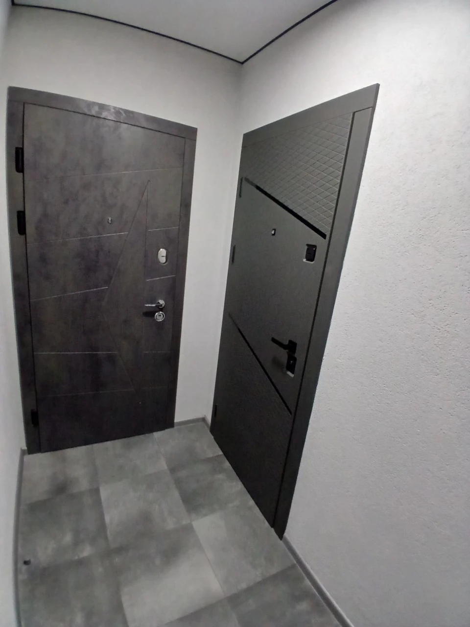 2-room apartment with new renovation in a new building! Center, closed courtyard,