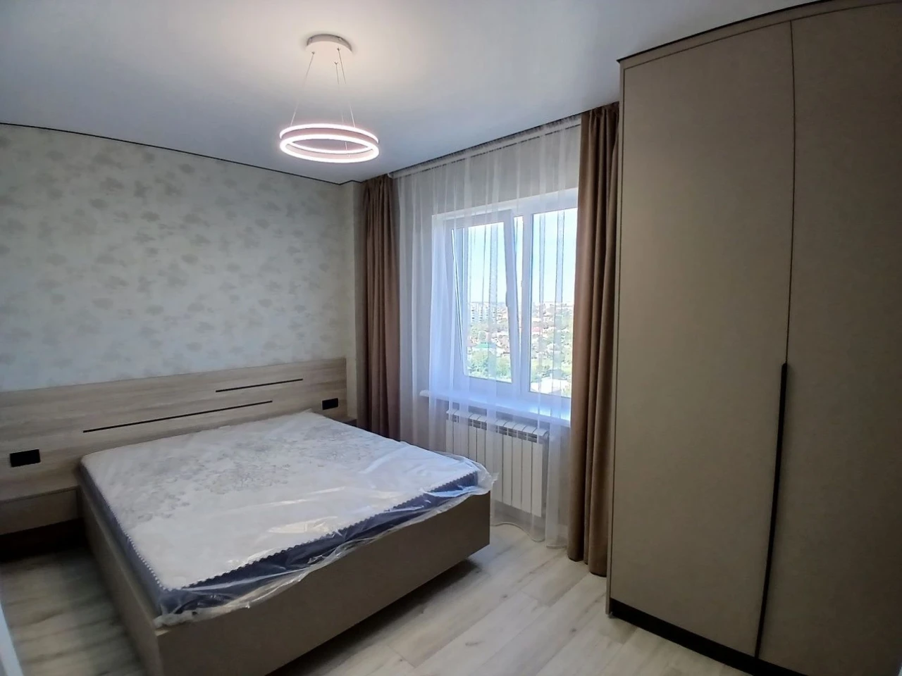 2-room apartment with new renovation in a new building! Center, closed courtyard,