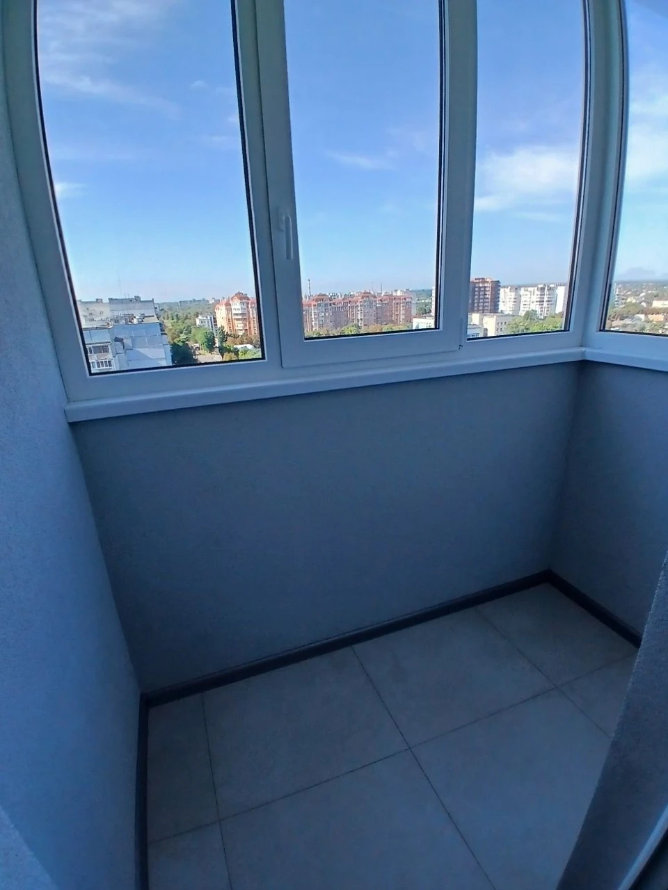 2-room apartment with new renovation in a new building! Center, closed courtyard,