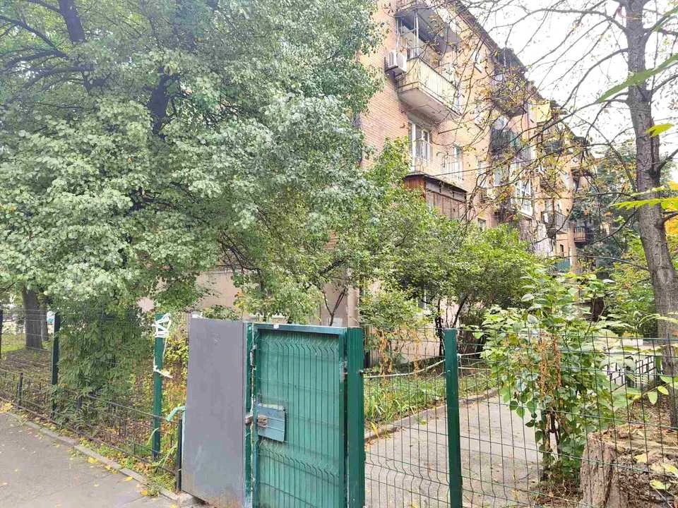Квартира. Київ, Ростиславська вулиця