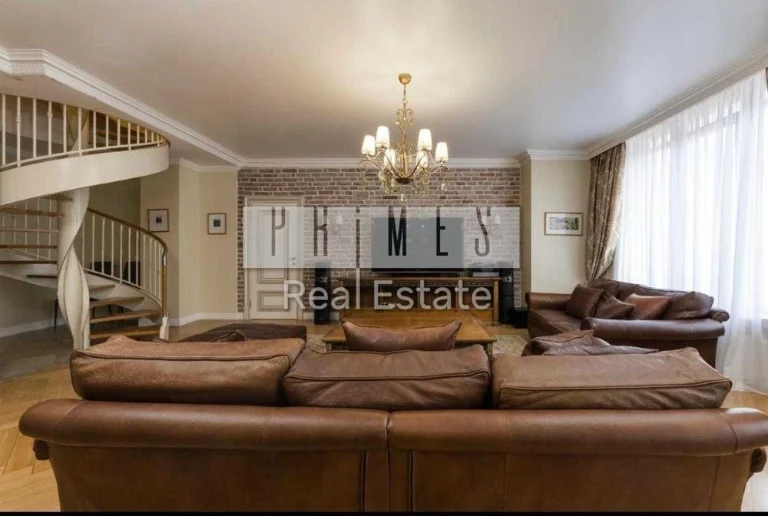 Penthouse apartment for sale, Zhylyanska 59, Universitet, center