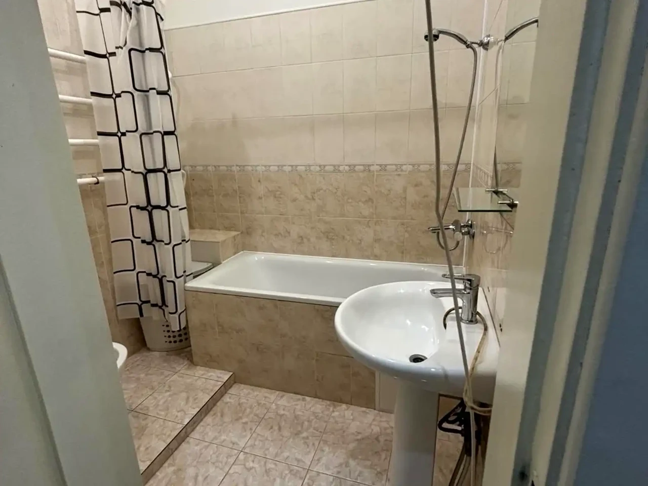 Оренда 2-кімнатної квартири 41 м²