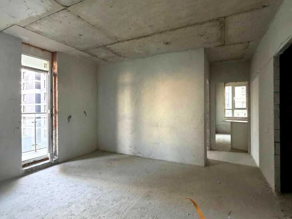 Apartment. Topolna Street, Lviv