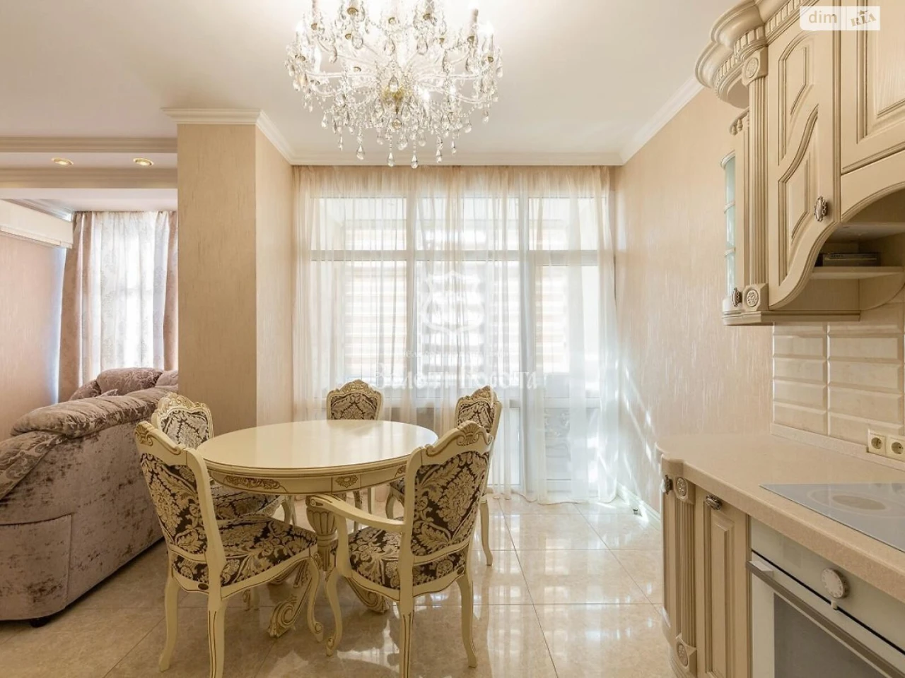 Apartment for Sale: Pecersky District