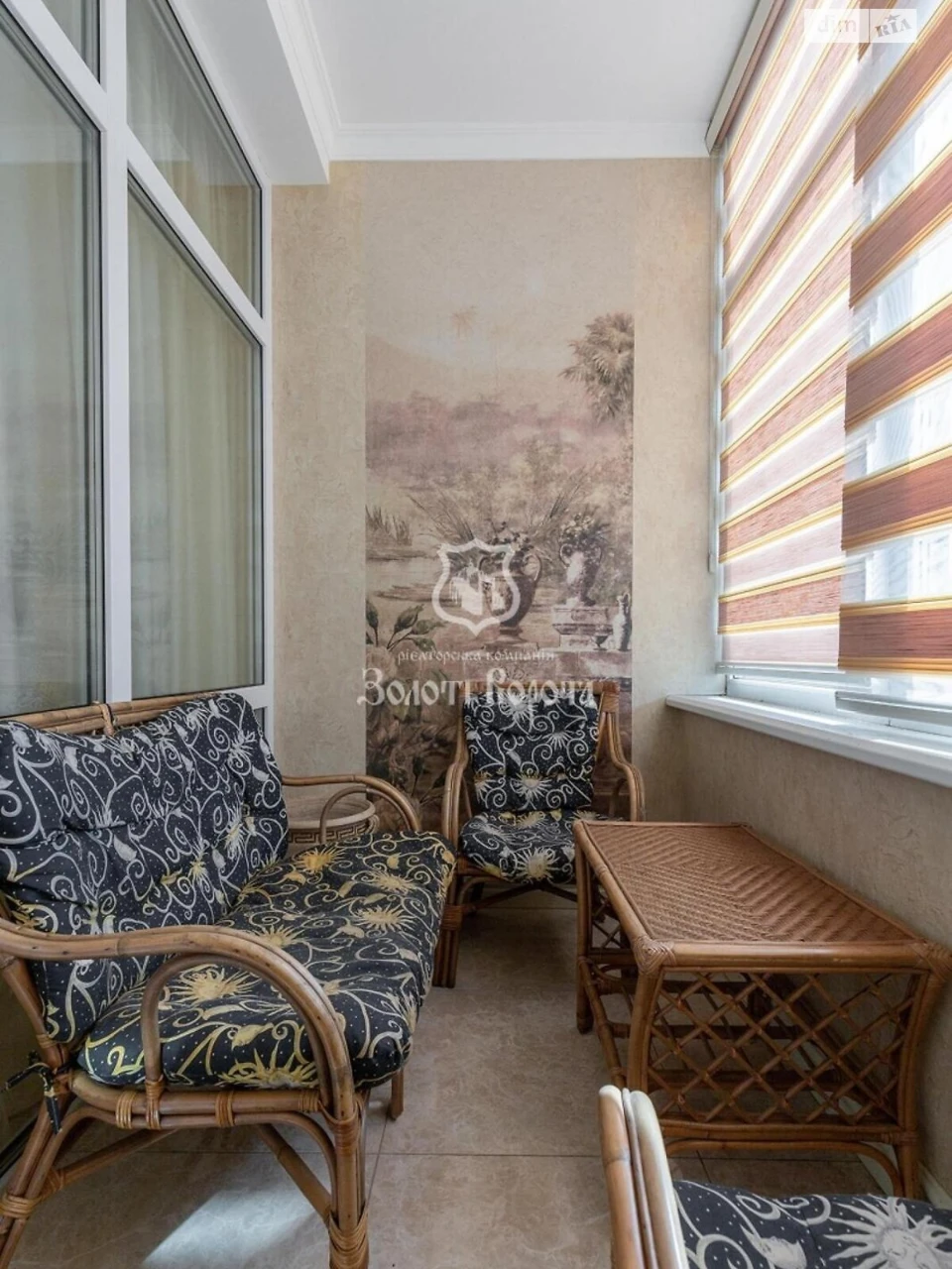 Apartment for Sale: Pecersky District