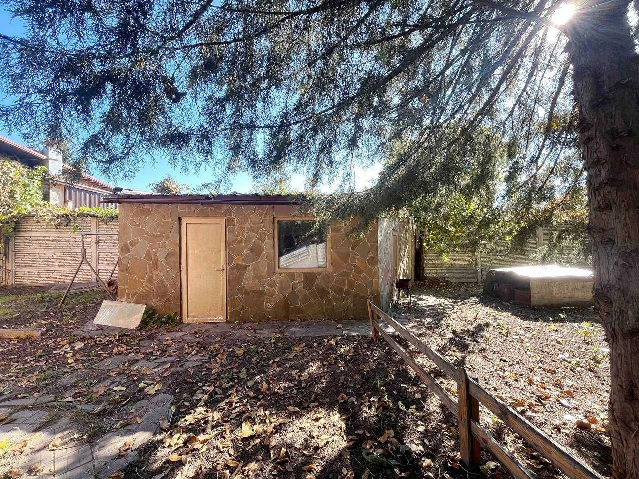 For Sale: House in Kholodnoye Gory