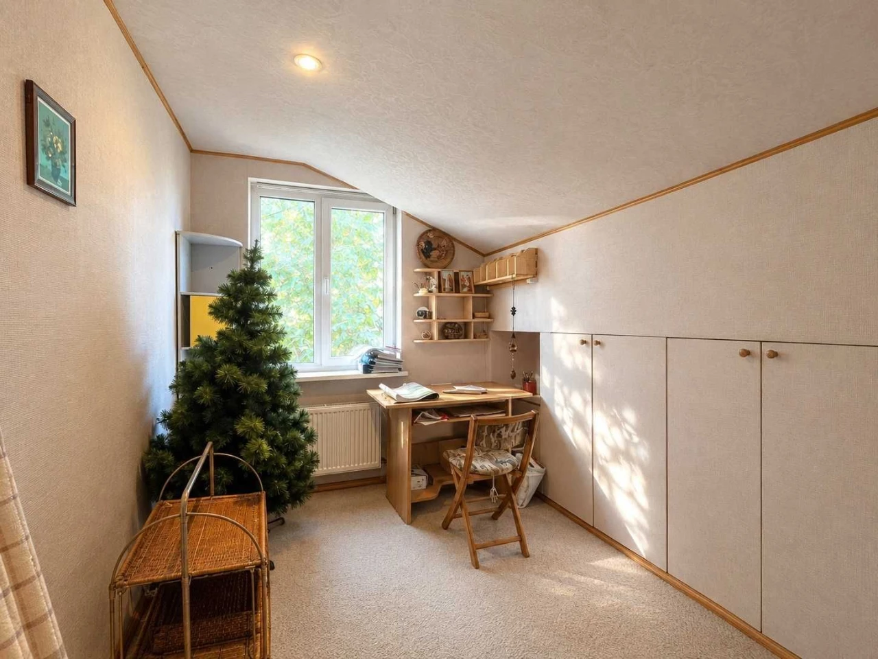 For Sale: House in Kholodnoye Gory