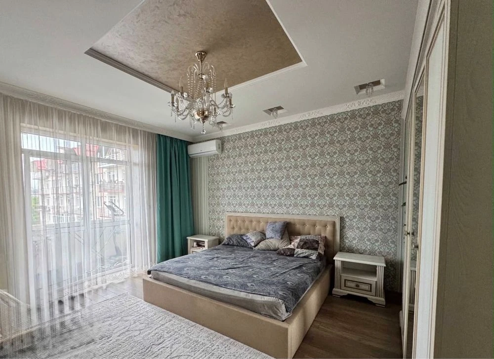 Spacious 3-bedroom apartment for sale
