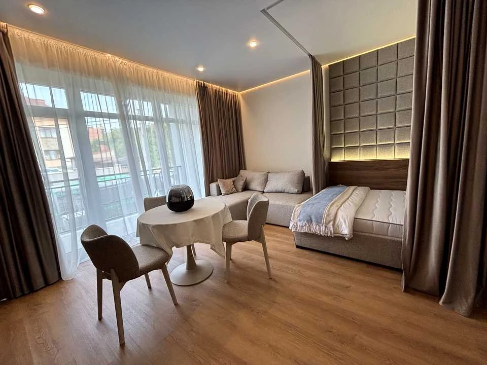 Apartment. Uzhhorod, Verbny Prospect.