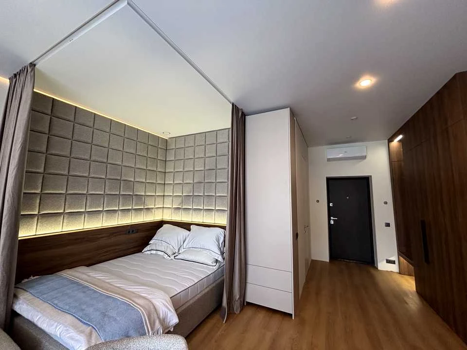 Apartment. Uzhhorod, Verbny Prospect.