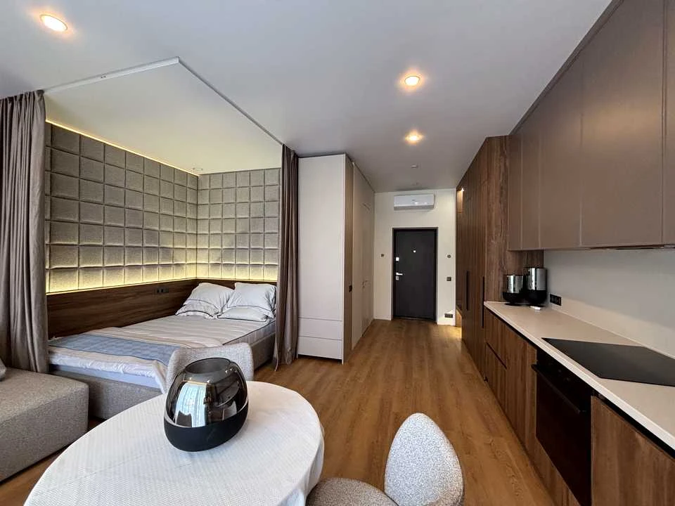 Apartment. Uzhhorod, Verbny Prospect.