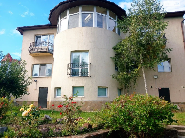 Long-Term Rental House in Solomyany
