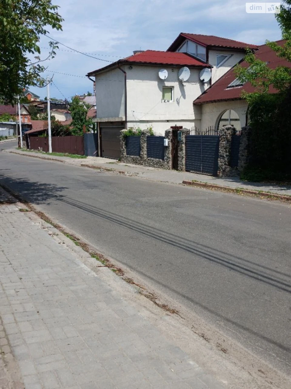 Long-Term Rental House in Solomyany
