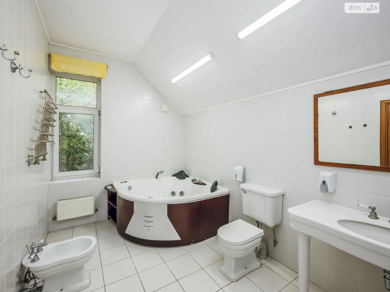 Long-Term Rental House in Solomyany