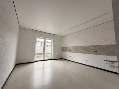 Продажа углового таунхауса в городе! Площа — 70 м²